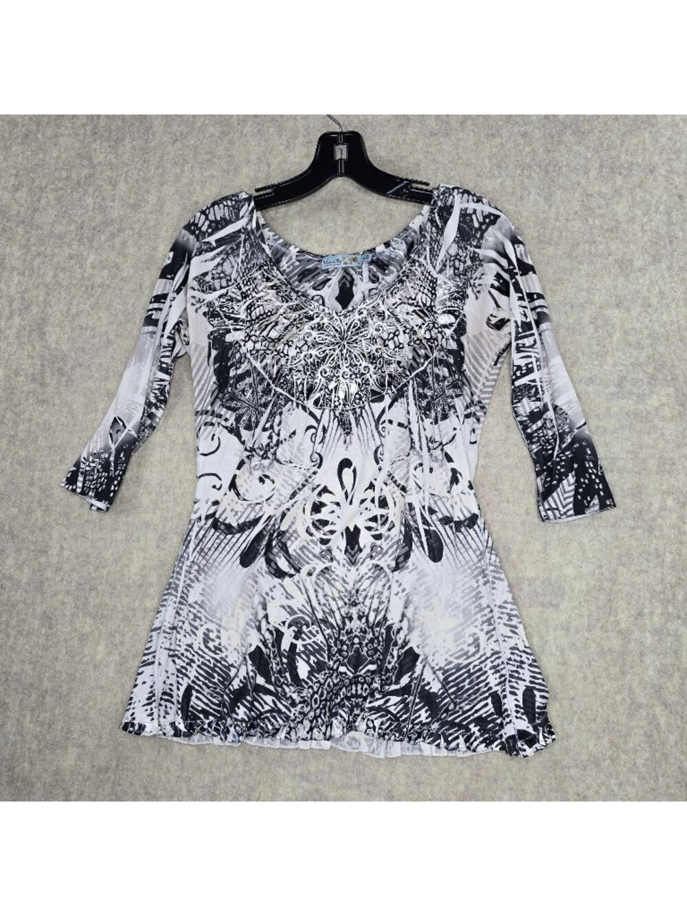 Unity World Wear Womens Black & White Tunic Top Size PM Polyester